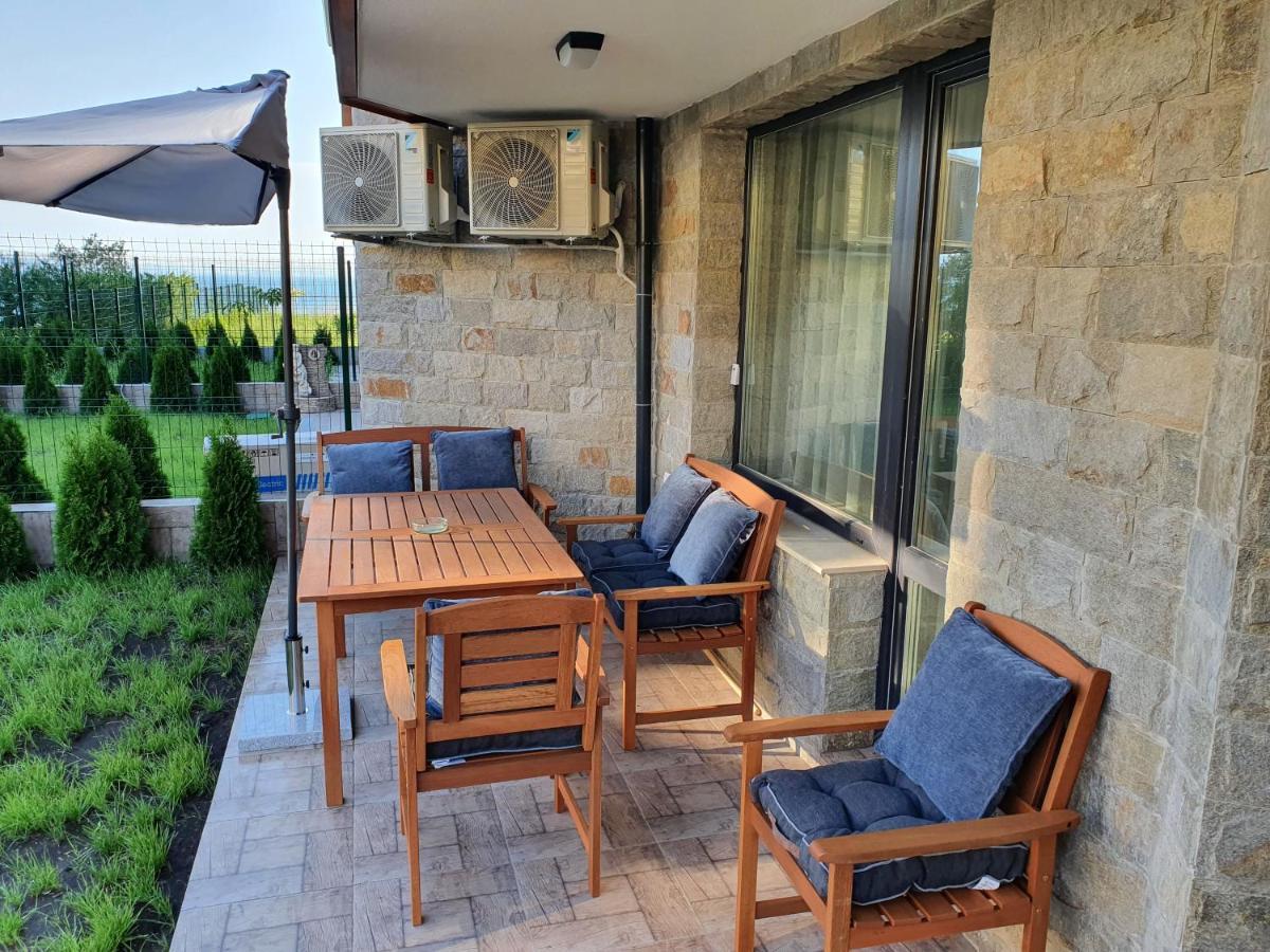 Sarafovo Sea Star Apartman Burgasz Kültér fotó